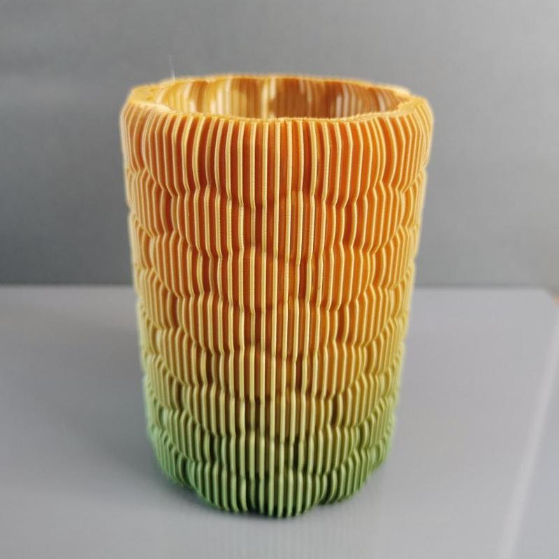 STRIPED BUBBLE VASE 01 N3D
