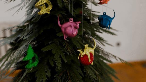 Christmas tree ornament cat