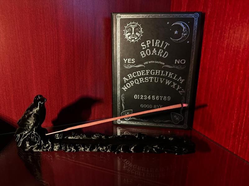 Raven Style Incense Holder