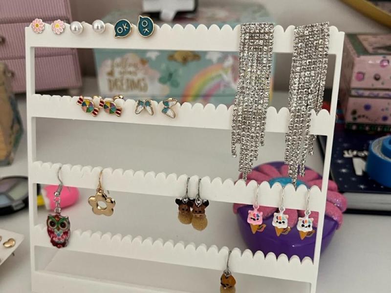 Earing Holder and Stand