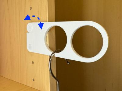 Retractable Hanger