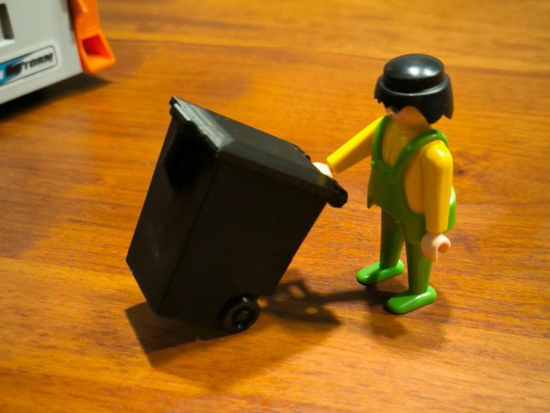 Playmobil complete trash can for trash car 70200 