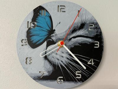 Wall / Desk Clock Kitty with butterfly HueForge
