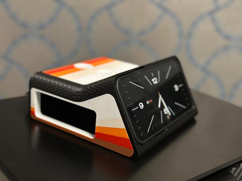 BLV iPhone Standby Mode Dock - 2 X phone | watch