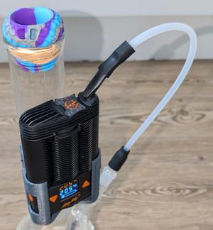 Mighty+ holder/bong attachment