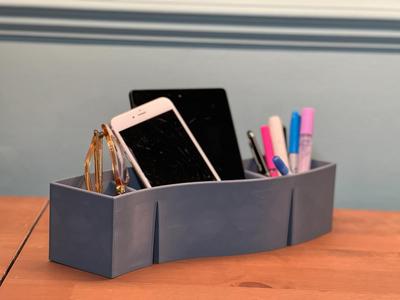 Office desk organiser after the S-Tidy by Michel Charlot