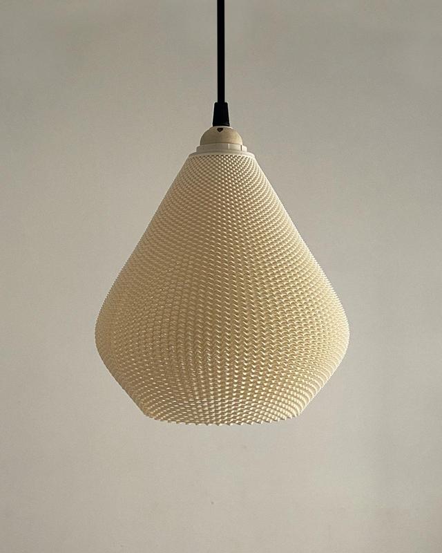 Aero Pendant Lamp - The Airy Glow of RippleMesh