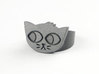 Night in the Woods - Mae Ring