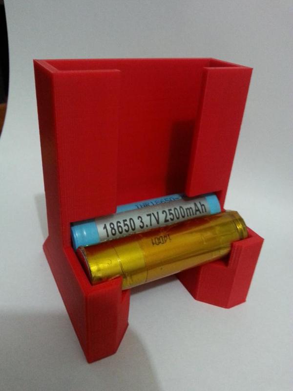 18650 Dispenser, Self Standing, Chunky 