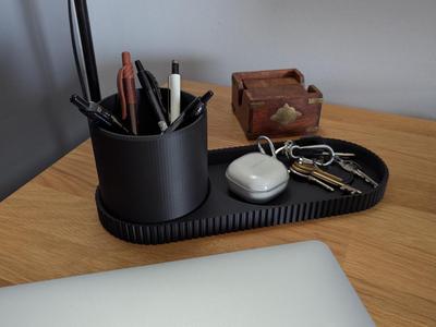 Modern Desk Organizer with Pen Holder and Tray