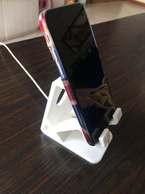 Smartphone stand