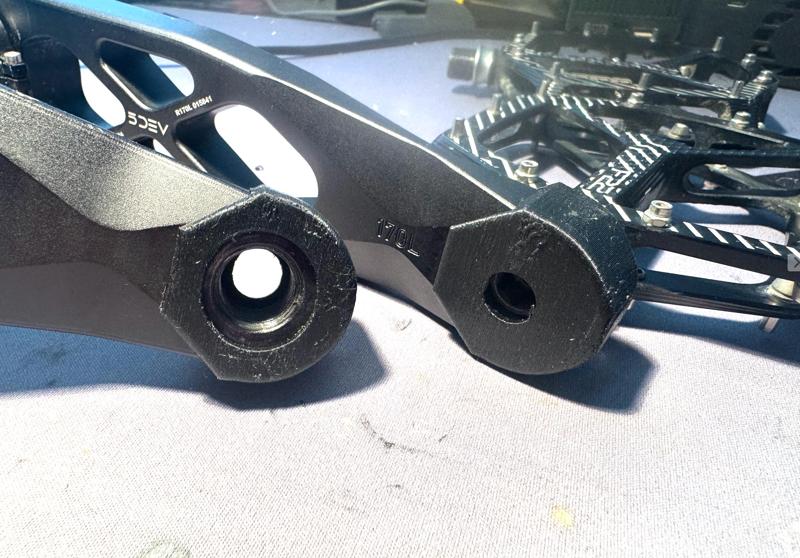 5DEV R-SPEC crank boots