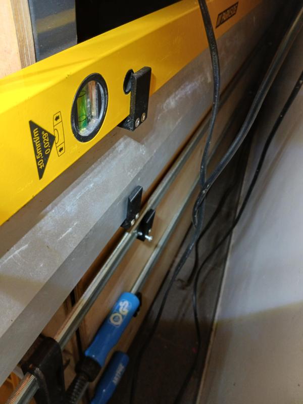 Spirit Level Wall Mount
