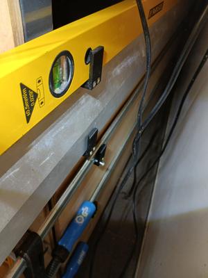 Spirit Level Wall Mount