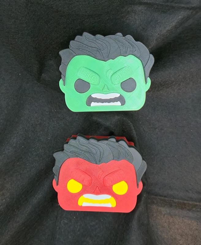 Blokkheadz Hulk / Red Hulk - Magnet, Ornament and Regular Collectibles