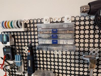 Component/small parts box holder for Multiboard 