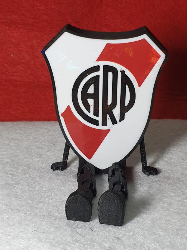 CA River Plate shield with flexi legs