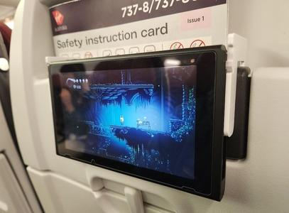 Nintendo Switch Hanger for Plane