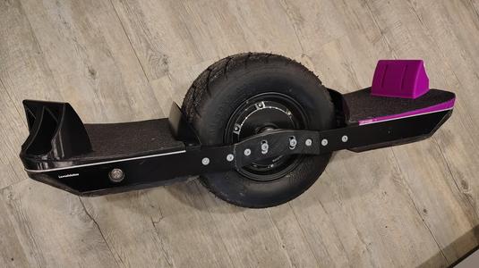 Onewheel XR footpads with Flight Fins mounts outside
