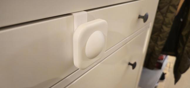 Ikea Vallhorn Holder for Kallax, Hemnes and Billy