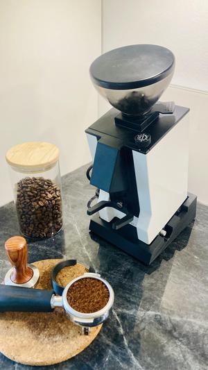 Eureka Mignon Single Dose Stand Base