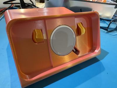 iPhone Standby Mode Dock and USB Charging Station, Remix from Scott Yu-Jan & OVERWERK