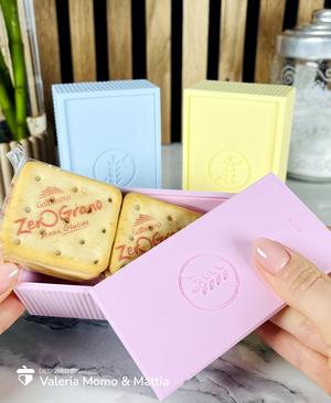 Gluten-Free Crackers Box Holder 2.0: The Ultimate Way to Carry Your Crackers!