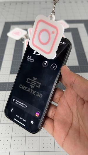 Instagram NFC Keychain.3mf