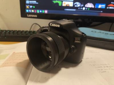 80 mm f 1.9 lens 