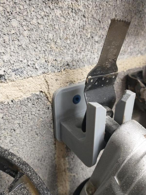 oscillating tool wall mount