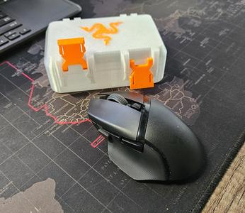 Razer Basilisk V2/3 X HyperSpeed - Travel box with Razer Logo