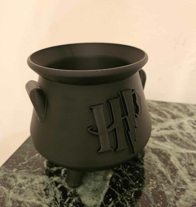 Magic Cauldron With Lid