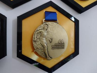 2 Color Hexagonal Medal Holder Hanger Frame