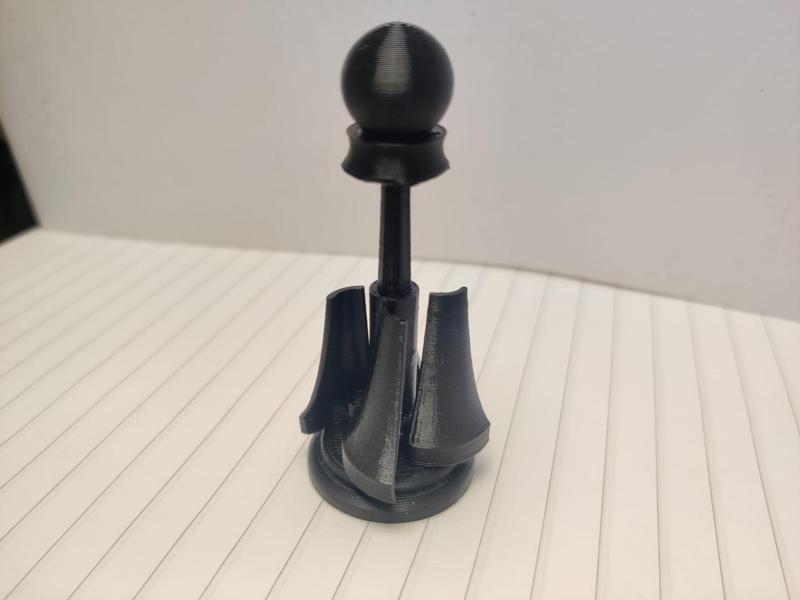 Mechanical transforming chess pawn