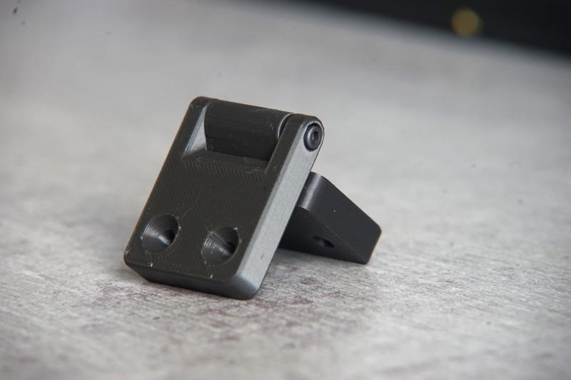 270° Hinge