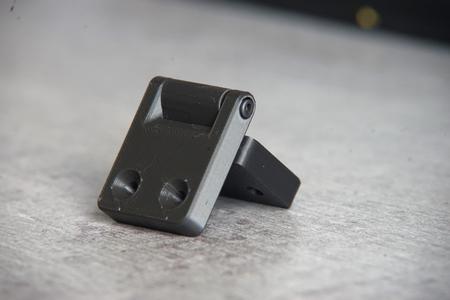 270° Hinge