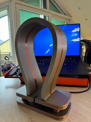 Big Foot Omega Headphones Stand