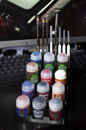 Citadel Paint and Brush Holder