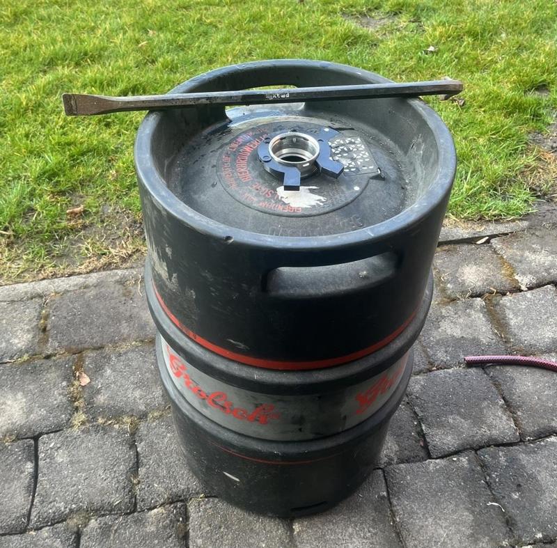Grolsch keg (50L fust) opener / pliers