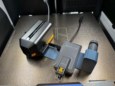 H2D Tool Holder