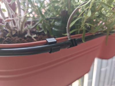 Fastening Clips for Blumat Tubes