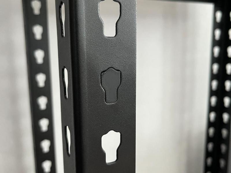 Metal Storage Rack Plug (Butterfly Pin Profile)