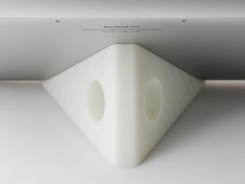 Laptop Display Stand (MacBook Pro)