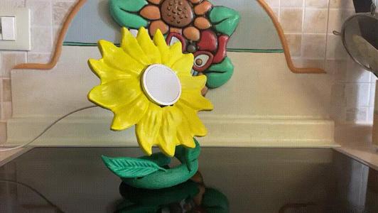 MagSafe Stand for IPhone in the Shape of Sunflower