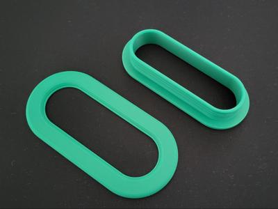 Universal carboard box carry handle