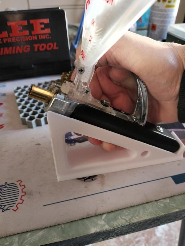 LEE Priming tool support