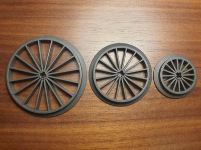 Legos train wheels in all sizes,  small medium big