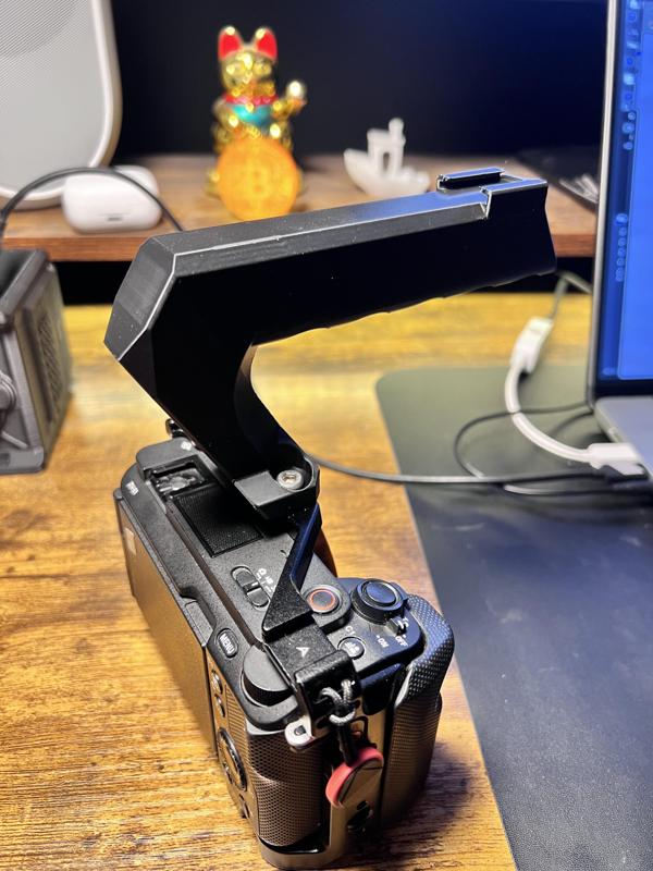 Smallrig Camera Handle with Hot-Shoe-Adapter