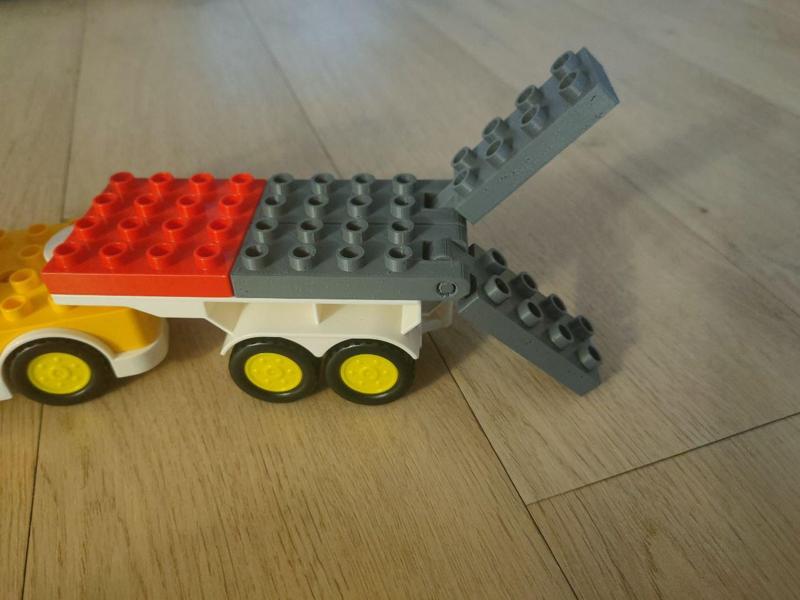 LEGO Duplo hinge 8