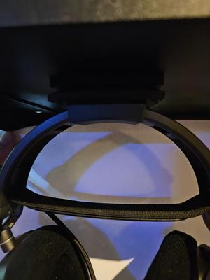 CORSAIR HS80 Headphone holder/stand